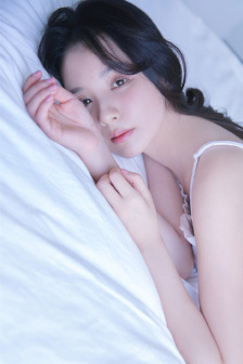 南宫博